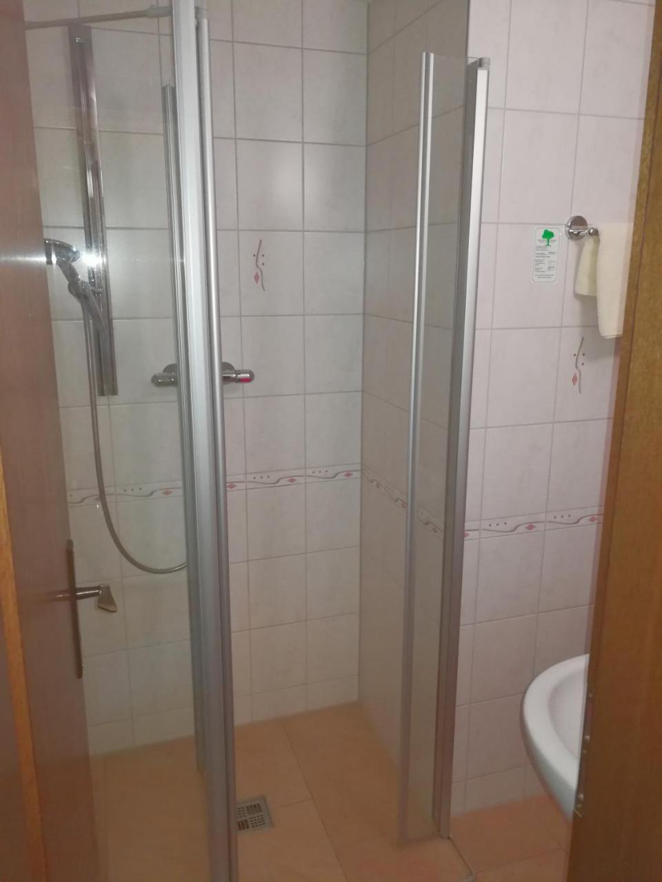 Prima Hotel Am Eisenberg Шмидефелд ам Ренщайг Екстериор снимка