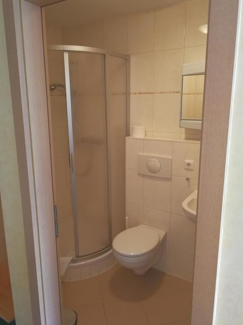 Prima Hotel Am Eisenberg Шмидефелд ам Ренщайг Екстериор снимка